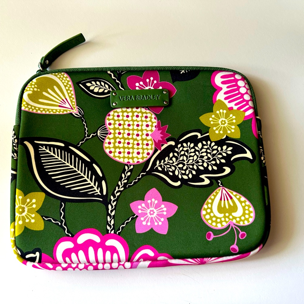 Vera Bradley pouch